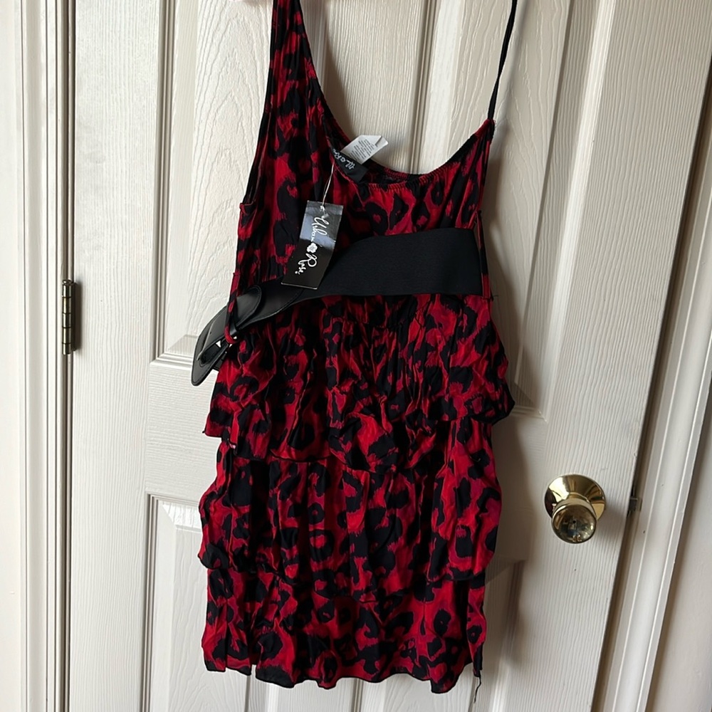 One strap dress
